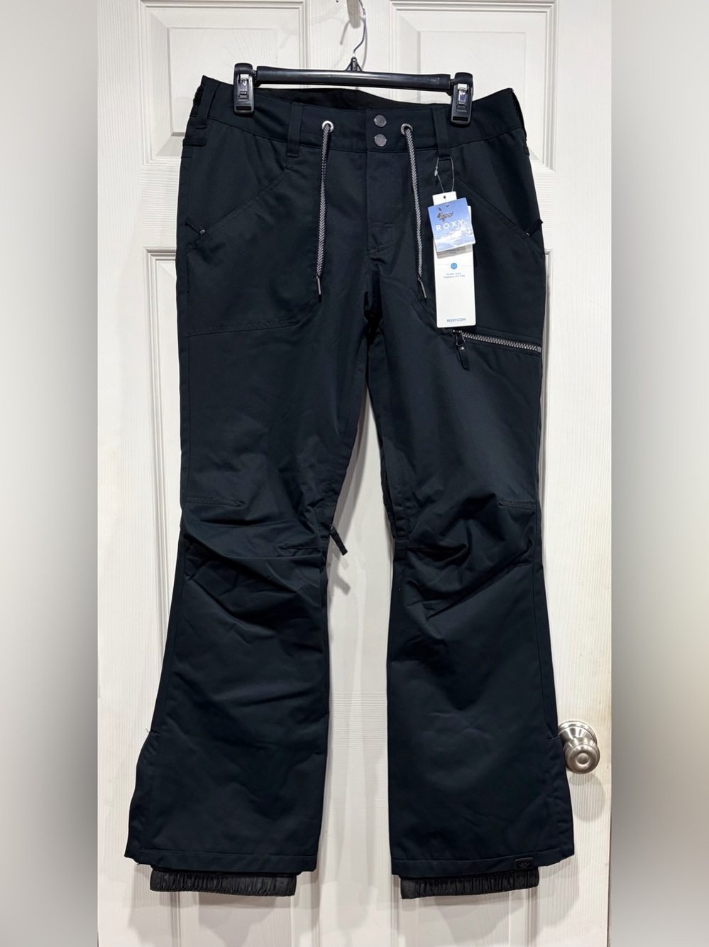 Roxy Women's Medium Nadia Technical Snow Pants Black Ski Snowboard NWT Insulated